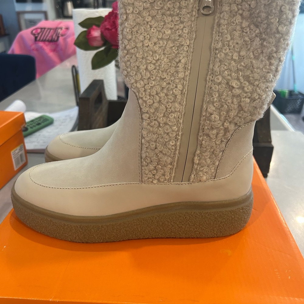 Rocket Dog Kearney Francois Cozy Cream/Buff Boots